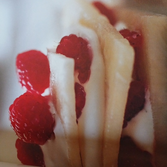 Martha Stewart's Healthy Quick Cook Book 4 Seasons Menus To Make First E… - Picture 5 of 12